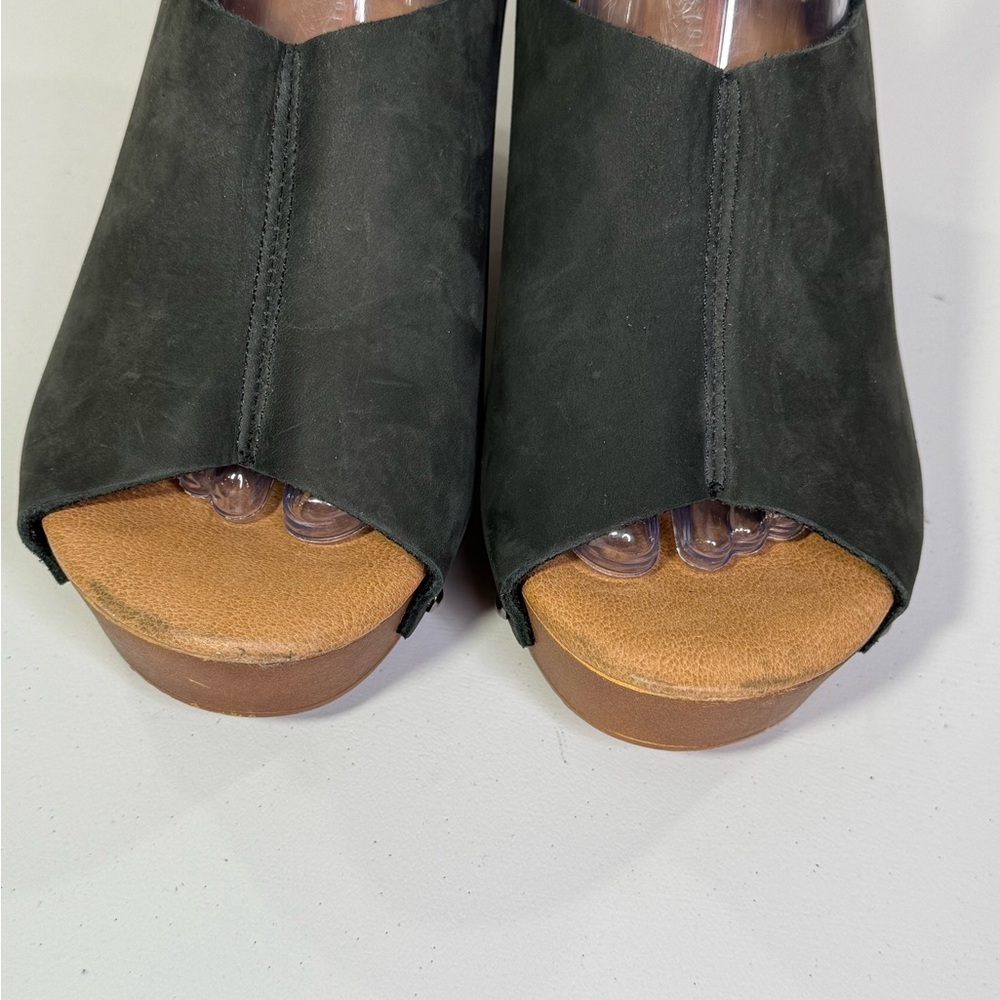 TORRID (Insider Collection) Genuine Leather Wood Peep Toe Heels Black/Tan-9 - Picture 6 of 6